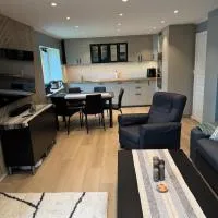 Lovely private home of 90 m2 with 3 bedrooms and 2 bathrooms, hotel a Leknes