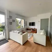 Maison rénovée avec charme, proche des plages, hotel u gradu 'Santec'