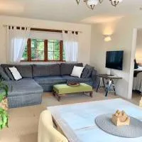 'Fox Cottage', just a stroll to Waikouaiti beach!, hotel v destinácii Beach Street