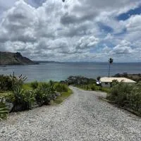 Goat-Island Beach front get-away, Hotel in Leigh