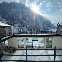 Comfort Inn, Hotel in Kalām