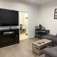 Places to stay bbq ac heat parking wiffi, Hotel in Kawartha Lakes