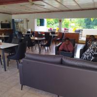 Moh&eacute;li Vanilla Lodge, hotel near Bandaressalam - NWA, Nioumachoua