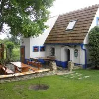 Ubytování U Štěpána – hotel w mieście Lužice