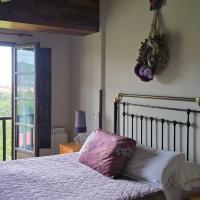 Complejo Rural Las Mimosas del Nalon, hotel near Asturias Airport - OVD, La Arena