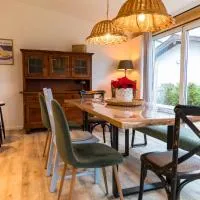 Ferienhaus am Eichberg, hotel u gradu 'Grabenstätt'