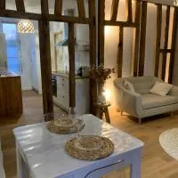 Résidence ARTHUS Ménalippe, Hotel in Pierrefonds