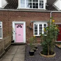 Pink Door Cottage, hotell sihtkohas Bubwith