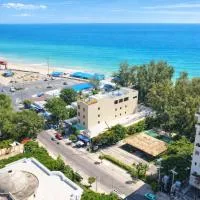 Khách Sạn - Cà Phê Dinh Cô, hotel u gradu Long Hai
