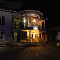 Viesnīca COMFORT HOTEL Ltd pilsētā Gasanze