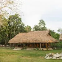 Betelnut Eco-Lodge Sumba, hotel en Lambatama