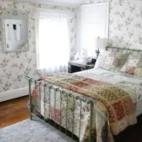 The Coolidge Corner Guest House: A Brookline Bed and Breakfast, hotell sihtkohas Brookline