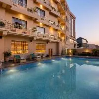 Ramada by Wyndham Katra Station Road, ξενοδοχείο σε Katra
