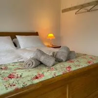 Escape to Blacksmiths Cottage, hotel em Cuckfield