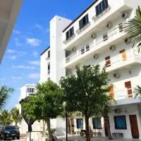 Sân Vườn Hotel Khánh Hòa, khách sạn ở Ninh Hòa