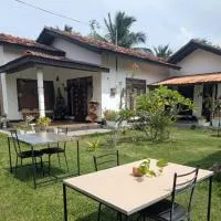 Aiden Homestay, ξενοδοχείο σε Pasikuda