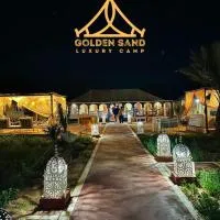 Merzouga Desert Experience Camp-Erg Chebbi Sunset & Camel Ride, hotel a Merzouga