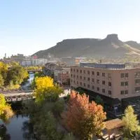 The Golden Hotel, an Ascend Collection Hotel, hotel v destinácii Golden