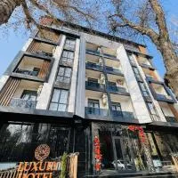 Viesnīca SM Luxury Hotel pilsētā Fergana