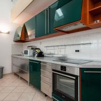 Bezauberndes Apartment nur 200 Meter zum Strand, ideal f&uuml;r ATP-Turnier, hotel v Umagu