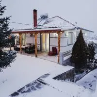 Greis Home, hótel í Maliq