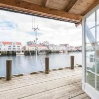 Hellandsøy apartment, Henningsvær, hotell i Henningsvær