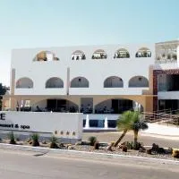 Belmare Hotel, ξενοδοχείο στη Λάρδο