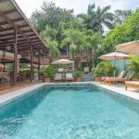 Hotel Arco Iris, hotel u gradu 'Tamarindo'