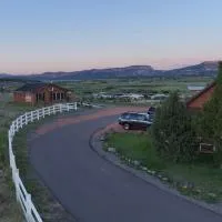 The Riverside Ranch Motel and RV Park Southern Utah，哈奇的飯店