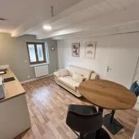 Le petit cocon، فندق في Pont-de-Veyle