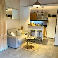Espacio Nidra - Tu descanso a pasos del Aeropuerto: Ezeiza şehrinde bir otel