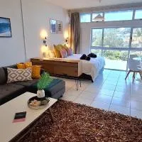 tiki tides – hotel w mieście Umdloti