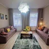 Szkoła pod Żurawiem - Apartamenty na Mazurach, Hotel in Wyszowate