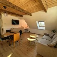 Brezový dvor, hotel u gradu 'Svätý Anton'