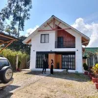 La Casa de ANNI, khách sạn ở Oxapampa
