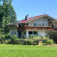 Gästehaus Margarita, hotell sihtkohas Raubling