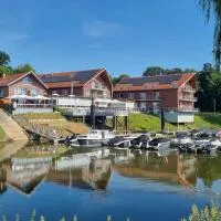 Hotel Restaurant Bootshaus, hotel di Achim