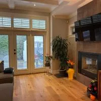 Ride and Climb Lodge, hotel a Squamish