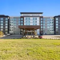 Sandman Signature Dallas Las Colinas Hotel & Suites, hotel i Irving