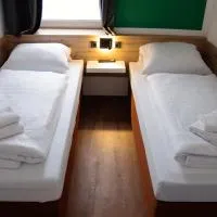 Hive Apartments - Lühnde 15 Min zur Messe, khách sạn ở Algermissen
