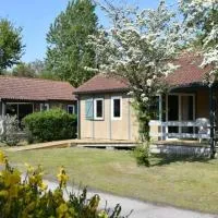 Camping L'Orée du Bois – hotel w mieście Rang-du-Fliers