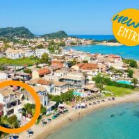 Beachfront Villa Anatoli Sidari with private heated pool by DadoVillas &ndash; hotel w Sidari