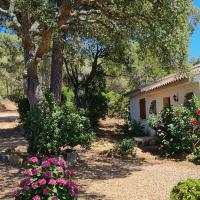 Villa pour4 pers &agrave; 700m de la plage de palombaggia, hotel v destinaci Porto-Vecchio