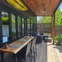 Tiny House Experience, отель в городе Sunset Strip