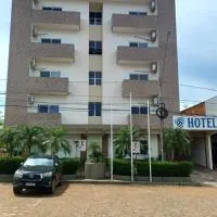 Victoria Plaza Hotel، فندق في بالماس