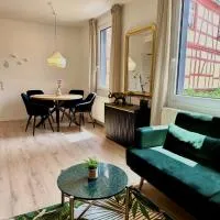 Viesnīca Modernes Apartment mit gehobener Ausstattung pilsētā Lānšteina