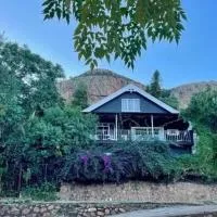 Shekinah Cabin, hotel u gradu Hartbesport