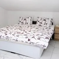 Gostišče cimi, hotel v destinaci Kozina