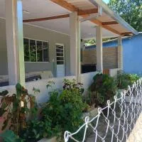 Kitnet na mata atlantica, hotel di Ubatuba