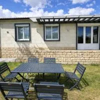 Maison de vacances 6 personnes près de Bordeaux Green Escape, hotel i Cenon